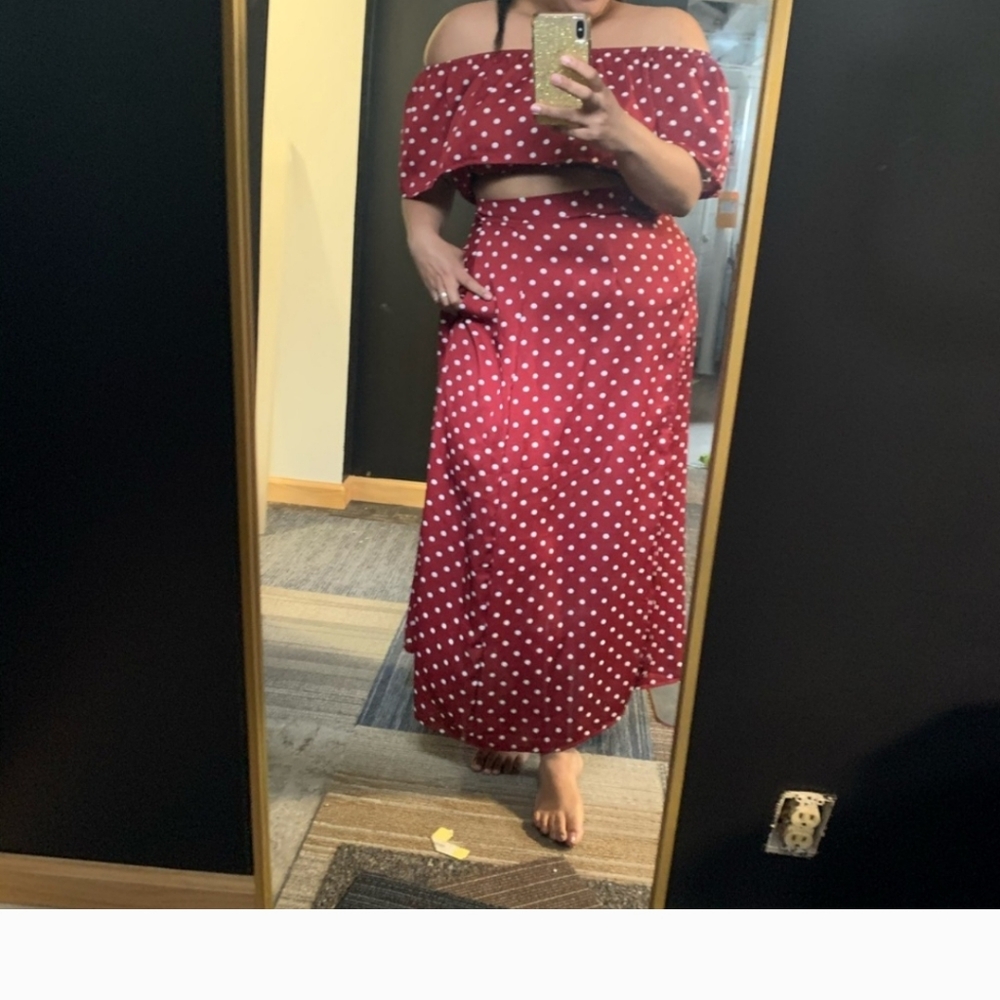 Skirt and top set